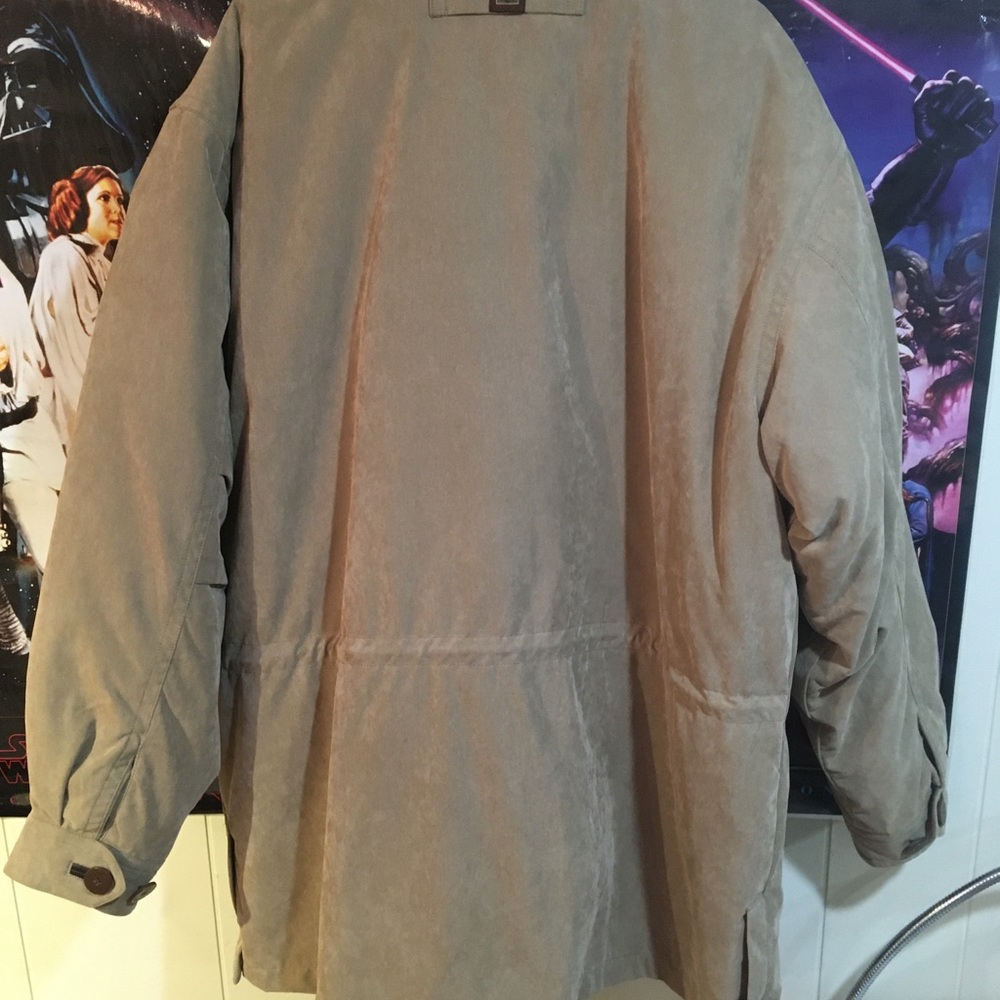 Like New Rainforest Field Jacket - Picture 2 of 2